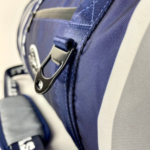 Compartment-of-duffle-bag