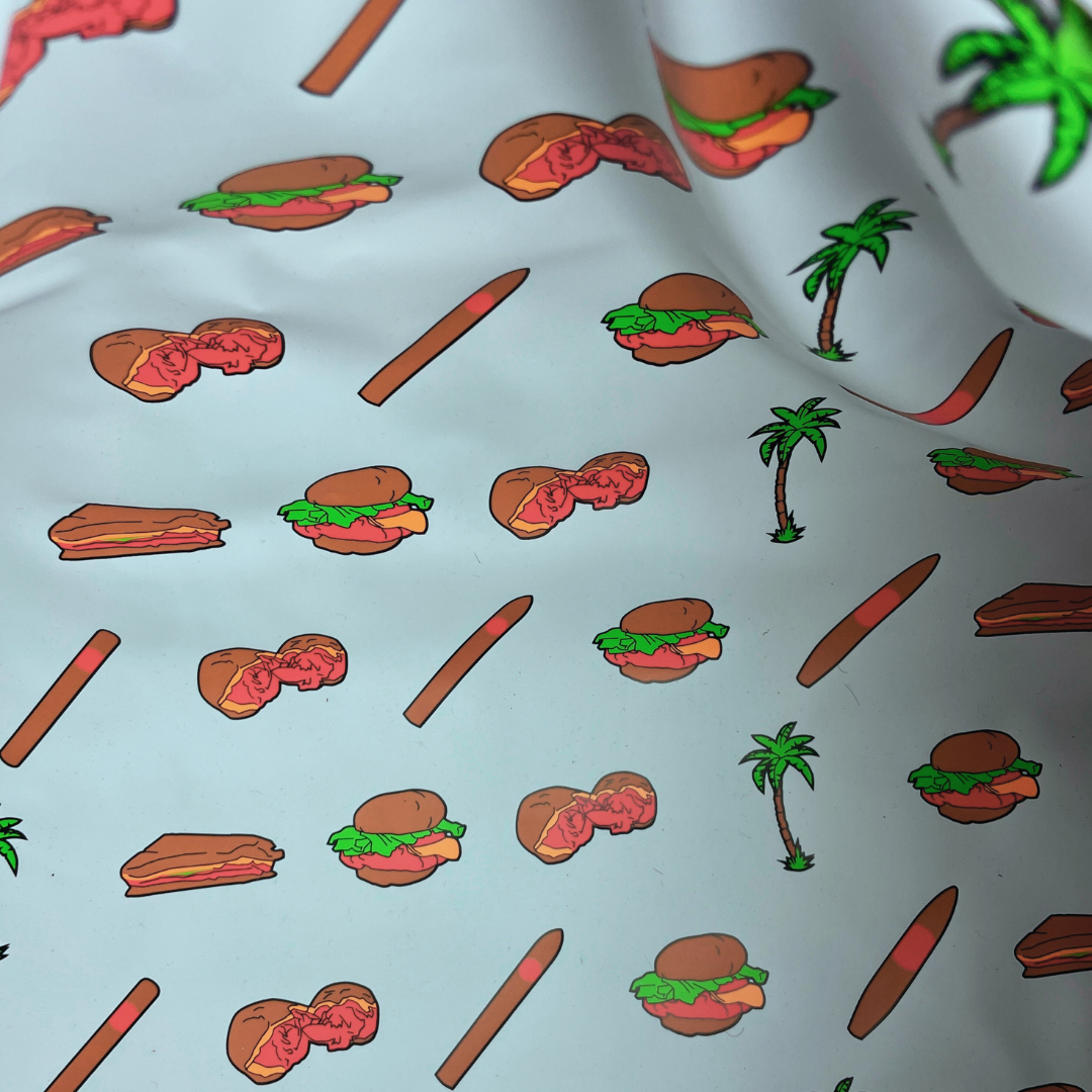 Interior-designe-of-a-duffle-bag-cooler