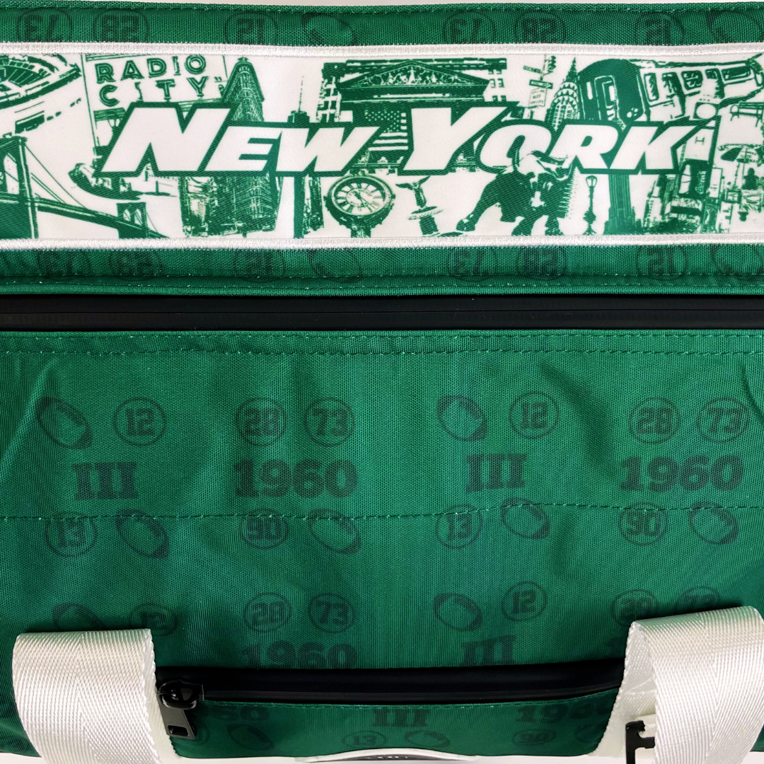 Upper portion of duffle cooler