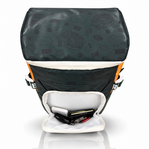 Green-Bay-backpack-cooler-front-storage-pocket-holding-keys,-a-wallet-and-other-essentials.